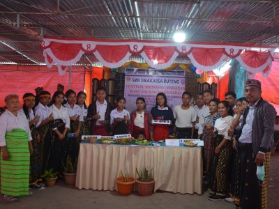 Perlombahan HUT SMK SWAKARSA RUTENG